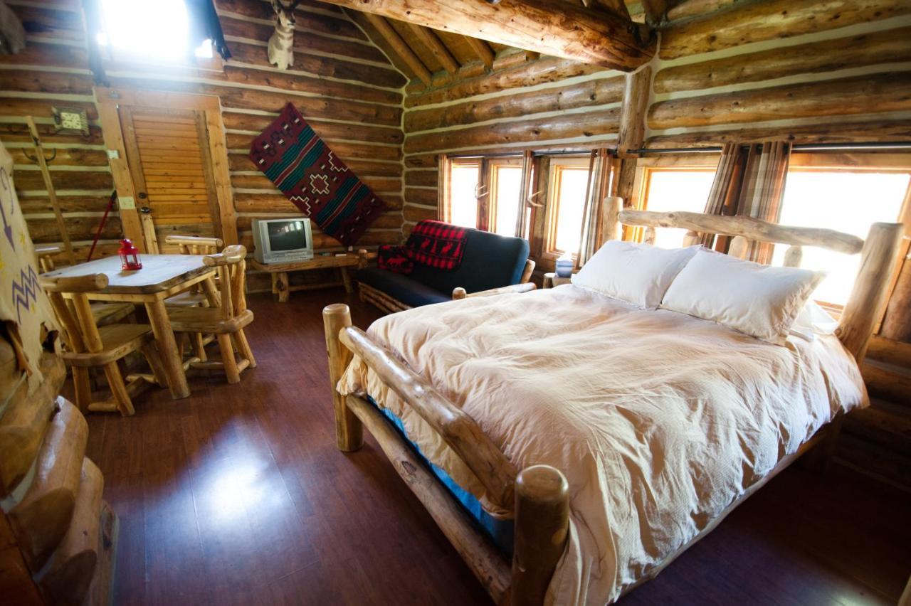 Snowy Mountain Lodge Centennial Buitenkant foto